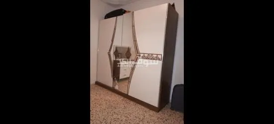 دار نوم ايطاليه مستعمله للبيع مكونه من 6 قطع - 8
