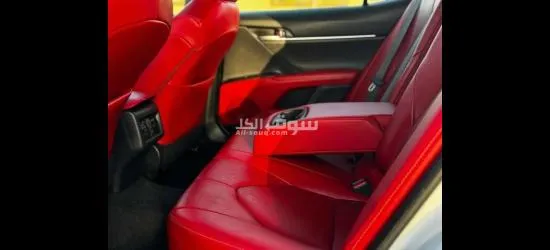 تويتا كامري 2020 - 8